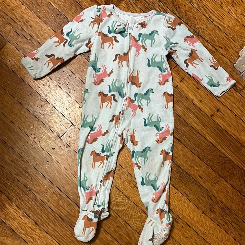 Carter’s PJs size 2